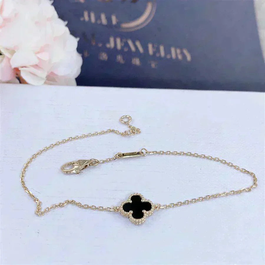 [Royal Jewellery]CLOVER ONYX SINGLE FLOWER BRACELET