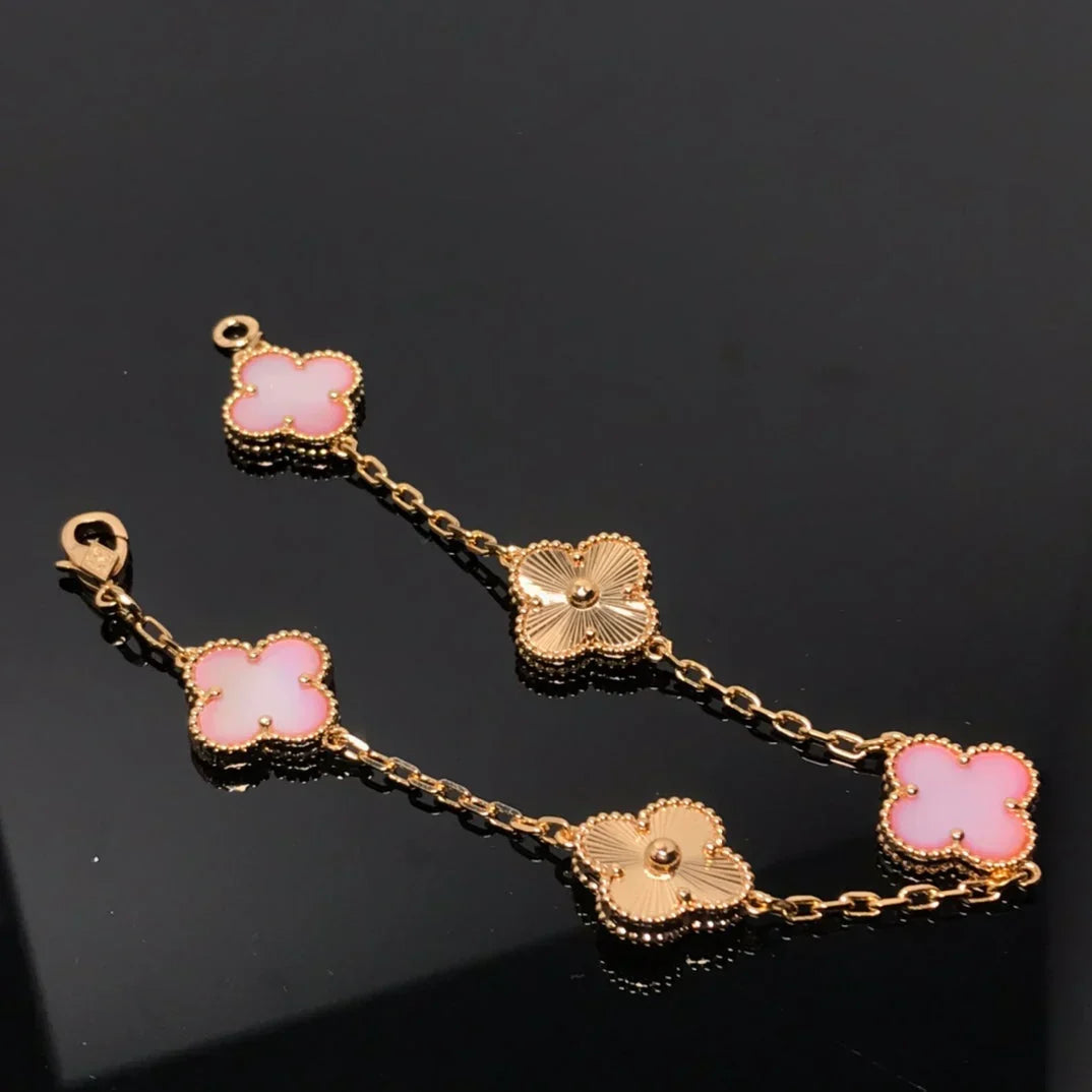 [Royal Jewellery] CLOVER 5 MOTIFS  PINK MOP BRACELET COLLECTION